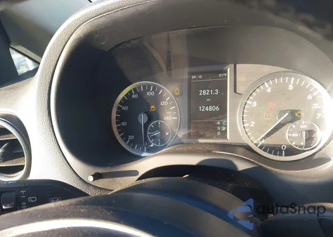 2016 Mercedes-Benz Metris z USA, uszkodzony, nr VIN WD3PG2EA2G3095705